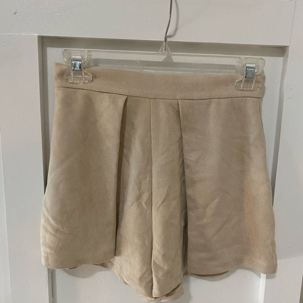 Women's Tan Shorts Suede feel